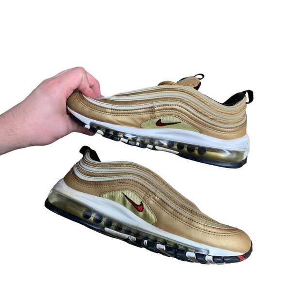 Rare 2017 Nike Air Max 97 OG QS Metallic Gold Size 9.5 - Picture 11 of 12